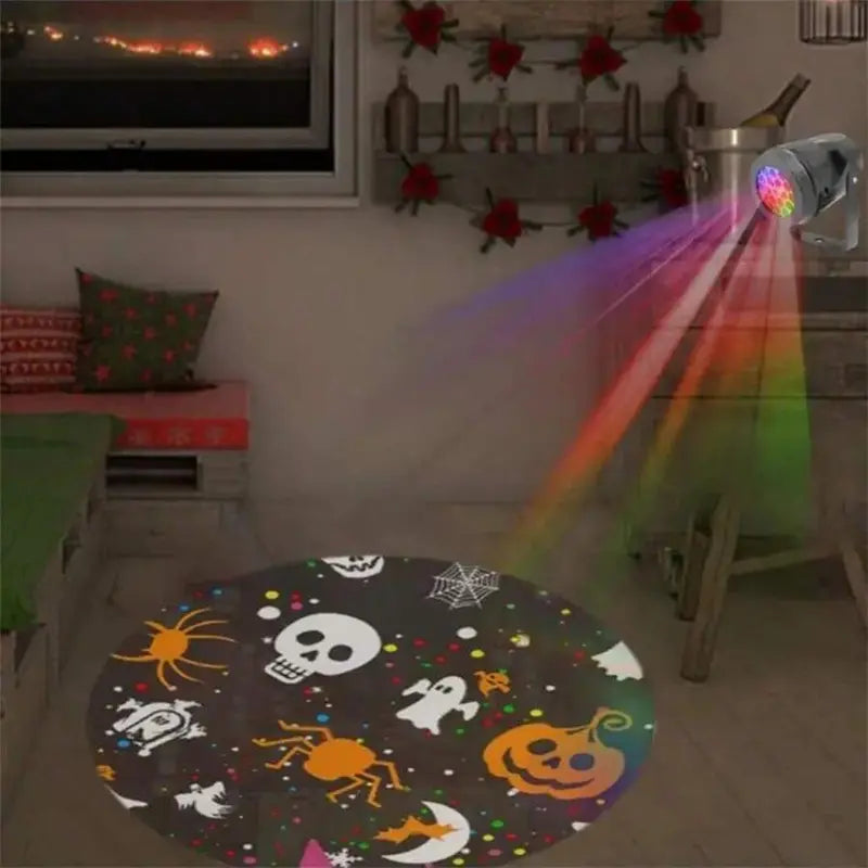 Halloween LED Projector Light – Ghost & Pumpkin Patterns, Perfect for Indoor/Outdoor Halloween Party Decoration and Ambient Room Lighting.