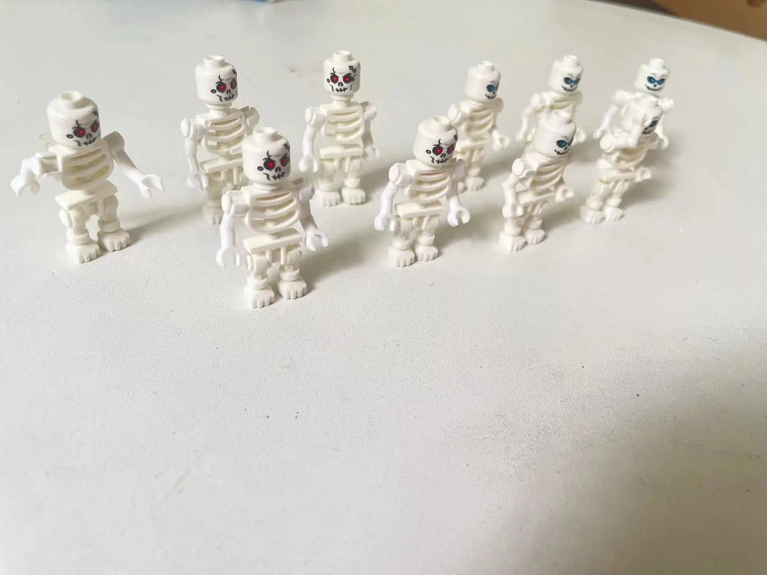 Halloween Skeleton Soldiers Ghosts Zombies Characters Building Blocks Toys Bricks Ornament Small Particle Developmental DIY Toys