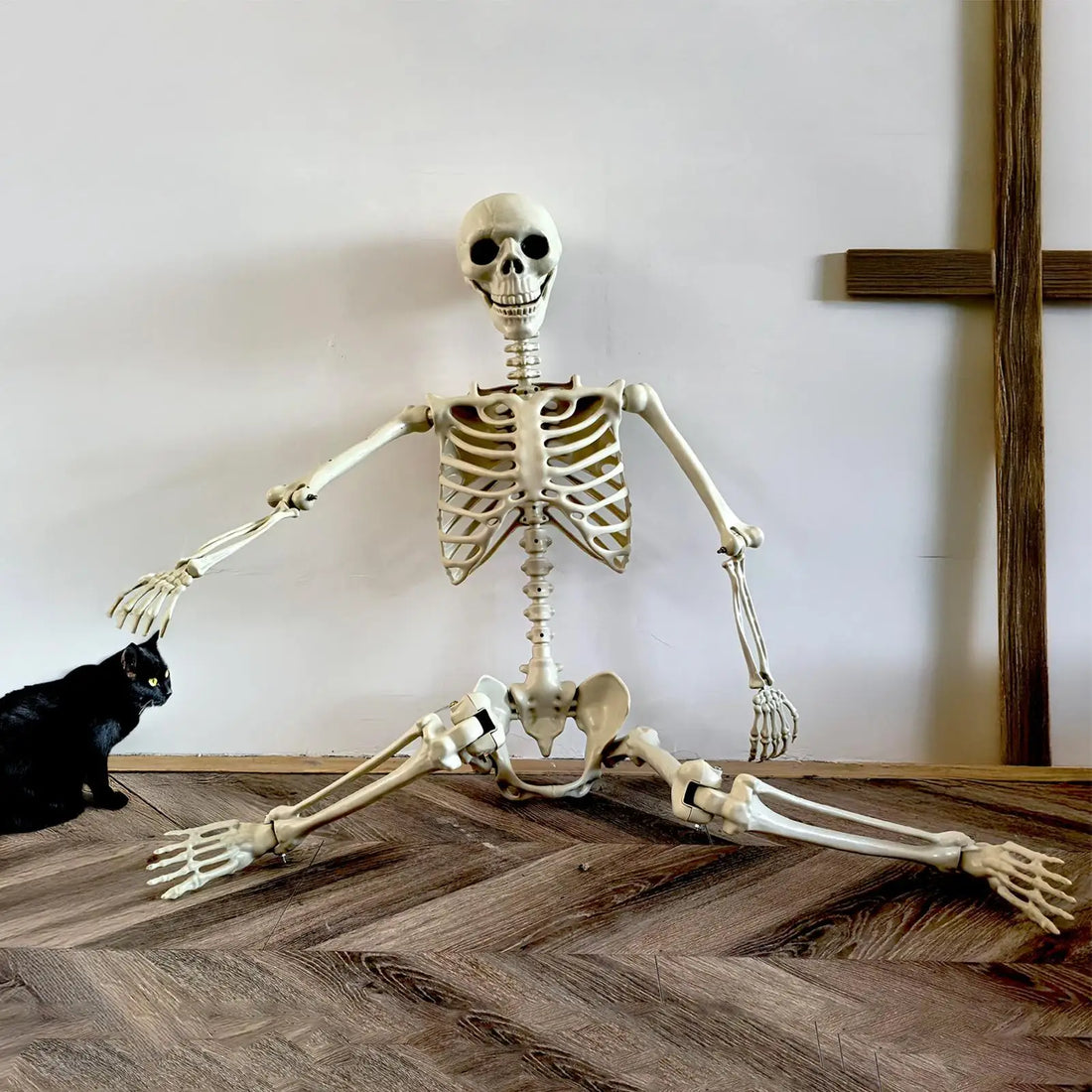 Halloween Skeleton Life Size Human Skeleton With Posable Joints Weather-Resistant Outdoor Decorations Spooky Photo Props Party