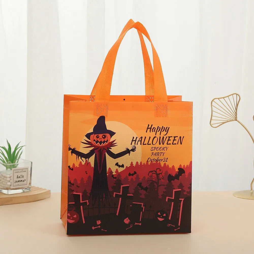 Halloween Trick or Treat Bags Small Tote Bags with Handles Multifunctional Non-Woven Gift Wrapping Bag Halloween Party Supplies