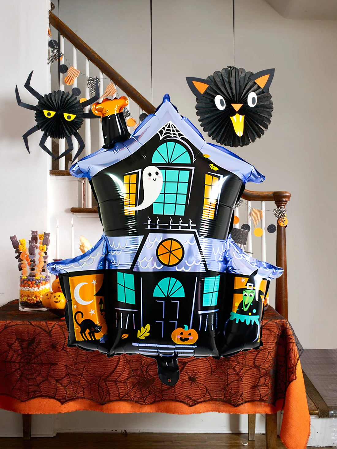 1/2 pcs haunted house balloons,suitable for Halloween parties,haunted houses,trick or treat, and spooky atmosphere decorations.