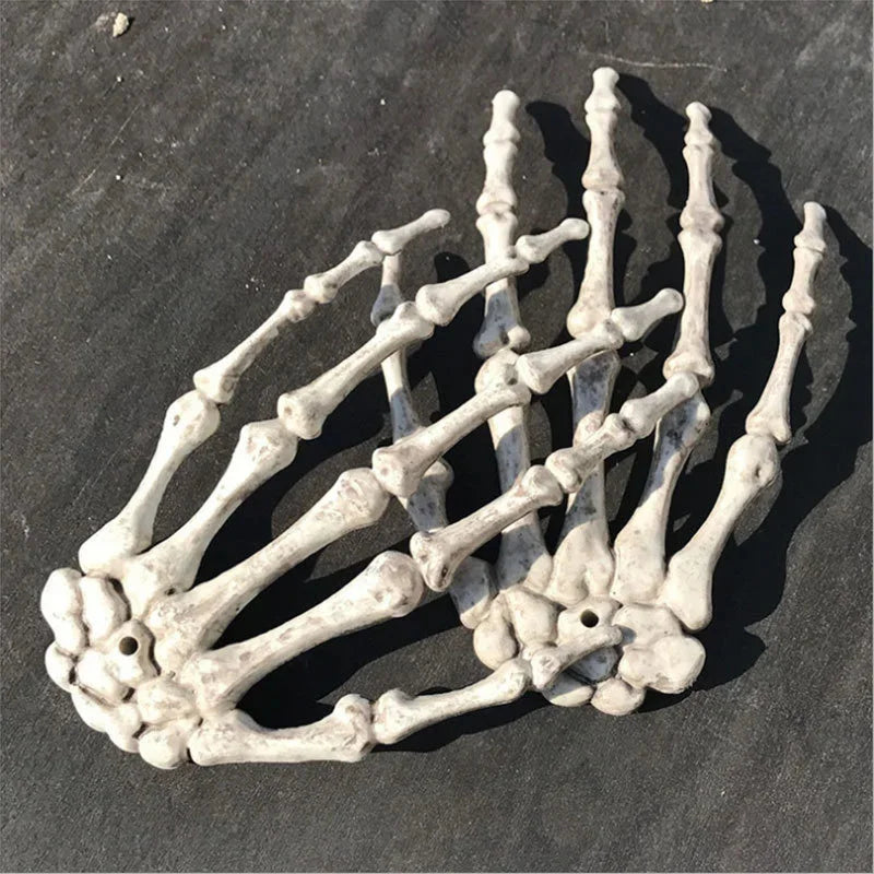 Halloween Skeleton Bones Simulation Plastic White Bone Decoration Set For Haunted House Graveyard Scene Escape Room Party Props