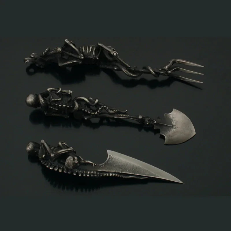 Halloween Skeletal Cutlery Sets Metal Crafts Skull Tableware Creativity Skeleton Fork Spoon Funny Tableware Halloween Gift