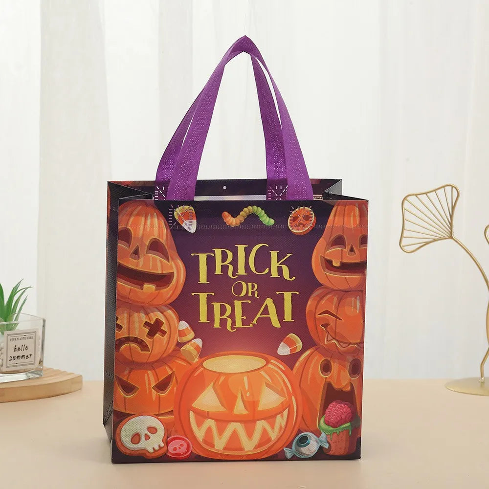 Halloween Trick or Treat Bags Small Tote Bags with Handles Multifunctional Non-Woven Gift Wrapping Bag Halloween Party Supplies